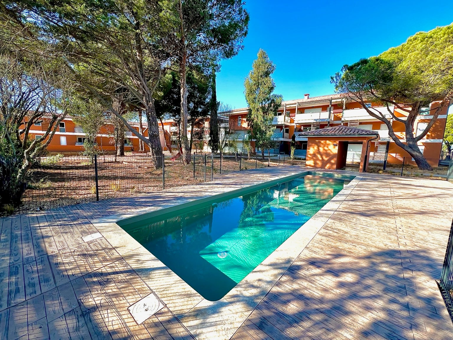 Piscine extérieure